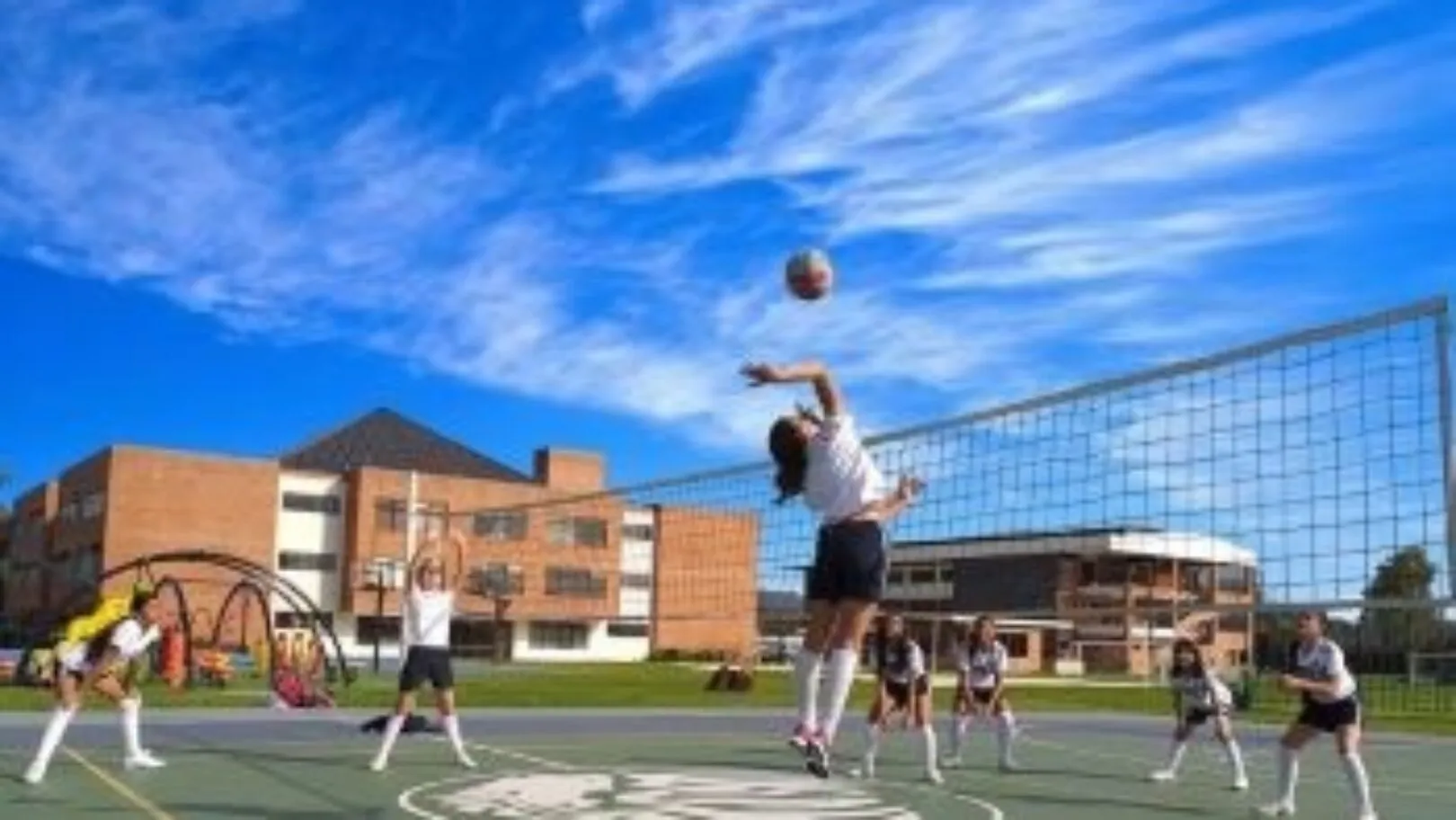 International Teaching Positions in Colombia