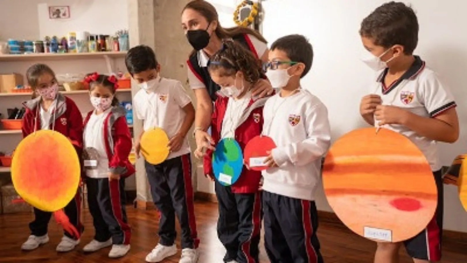 Teaching Overseas: Embracing a Culture of Diversity, Equity, and Inclusion in the Heart of Lima