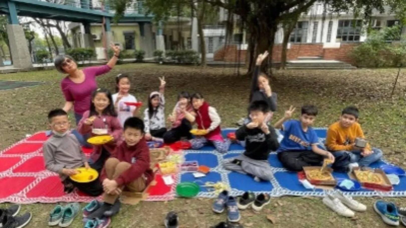 International Teaching in Tainan-Science-Park: High Tech Balanced with Nature