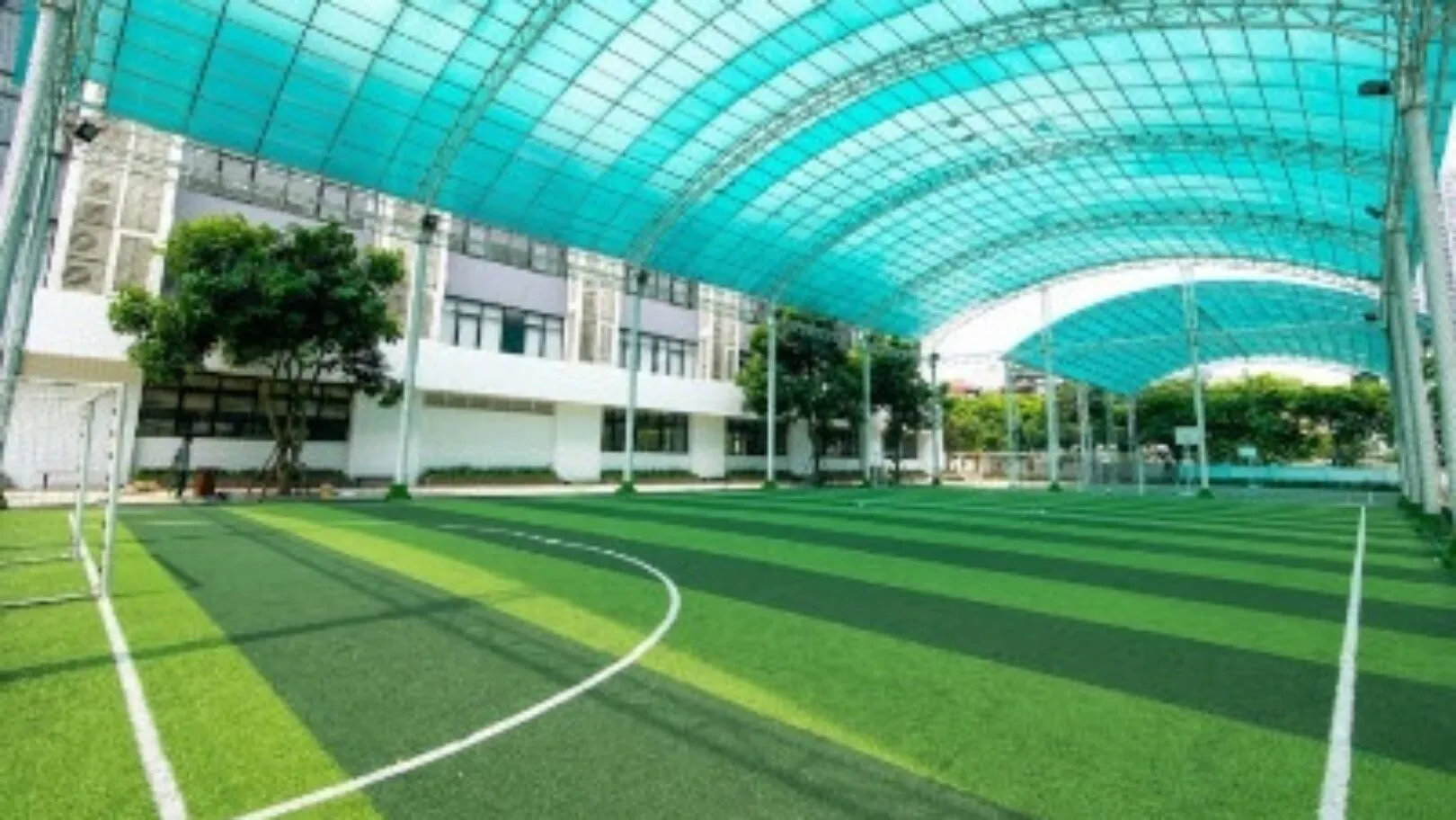 Teach, Explore, Thrive: Vinschool Times City Awaits International Educators