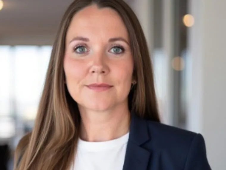 From Kayaks to Classrooms: Laura Earwood’s Journey to International School Leadership